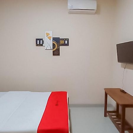 Reddoorz Syariah Near Tugu Lampu Gentur Cianjur Hotel Exterior photo