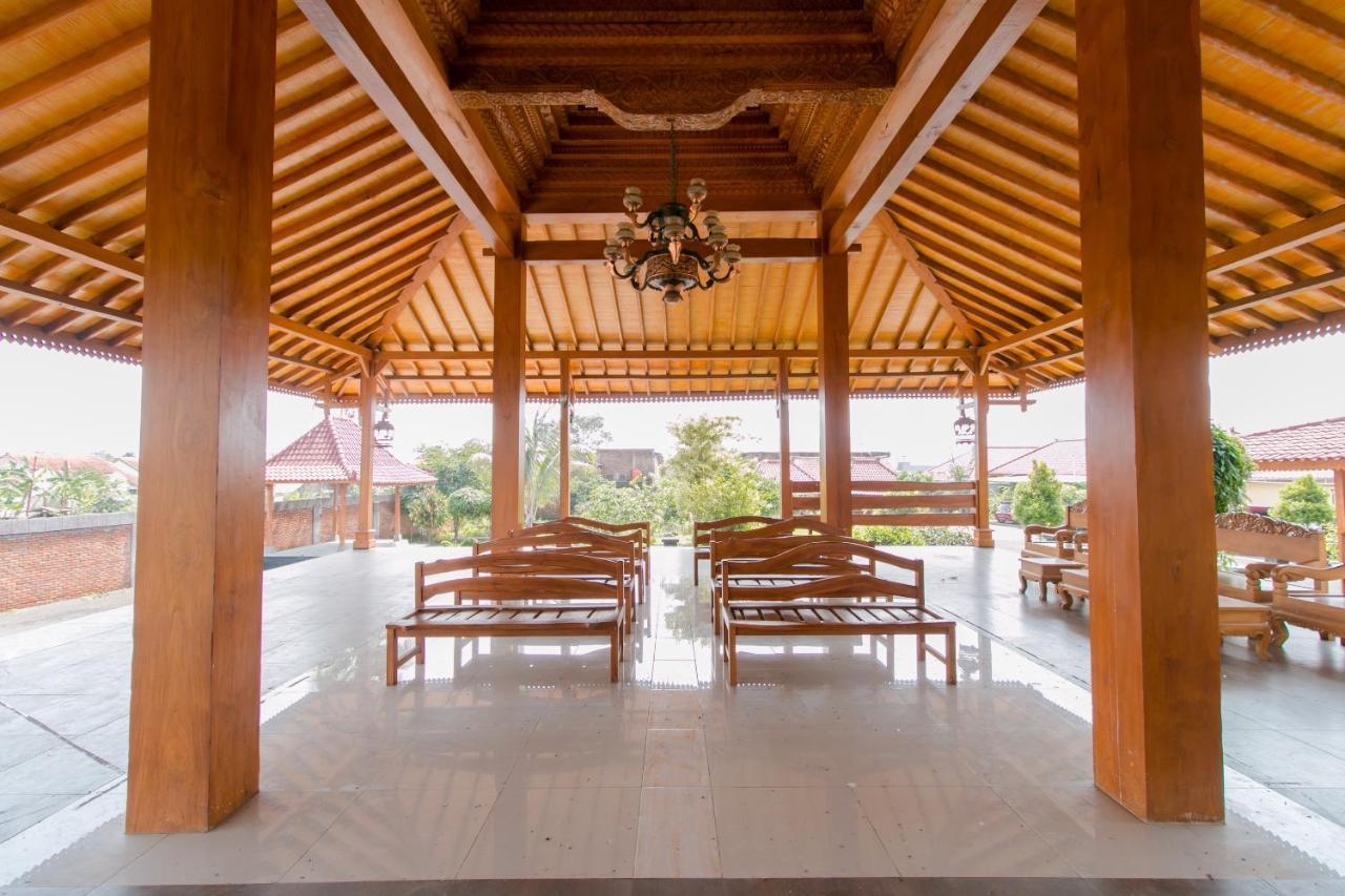 Reddoorz Syariah Near Tugu Lampu Gentur Cianjur Hotel Exterior photo